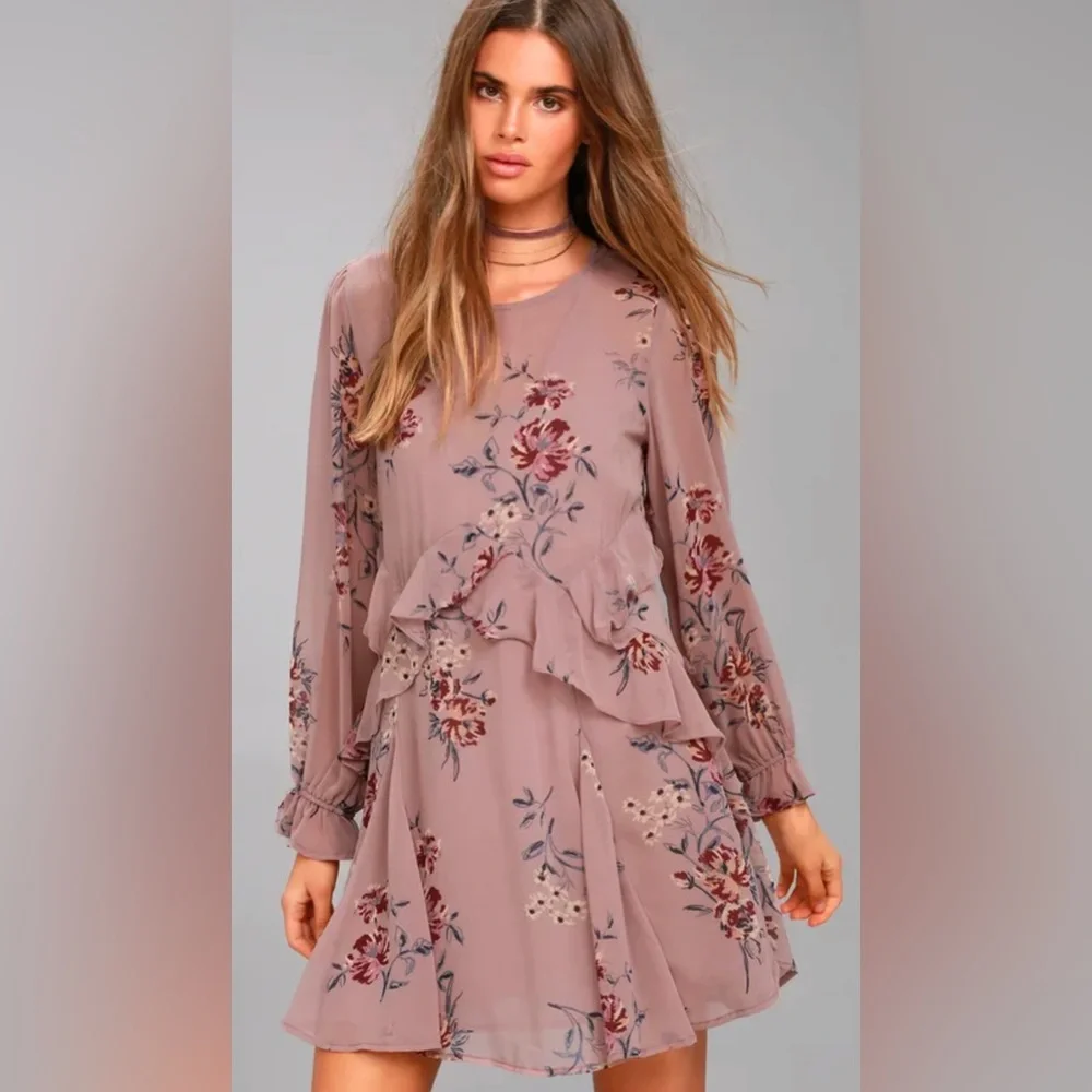 ASTR the Label | Heather Mauve Floral Print Long Sleeve Dress - Picture 1 of 11